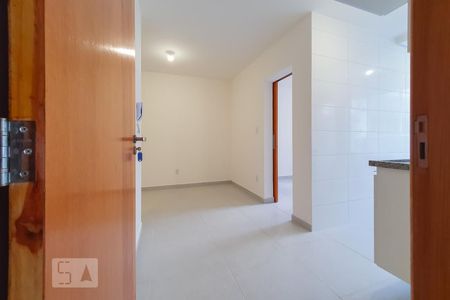 Entrada de apartamento para alugar com 1 quarto, 28m² em Vila Nair, São Paulo