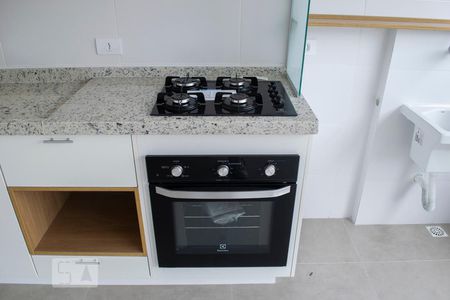 cozinha de apartamento para alugar com 2 quartos, 40m² em Jardim Paraíso, São Paulo