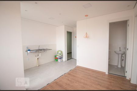 Sala de apartamento para alugar com 2 quartos, 49m² em Vila Santa Catarina, São Paulo