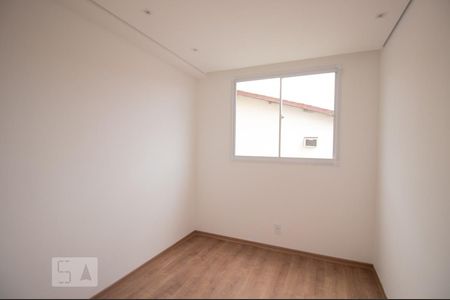 Quarto 2 de apartamento para alugar com 2 quartos, 49m² em Vila Santa Catarina, São Paulo