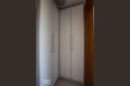 Armário da suíte de apartamento para alugar com 1 quarto, 42m² em Nova Aliança, Ribeirão Preto