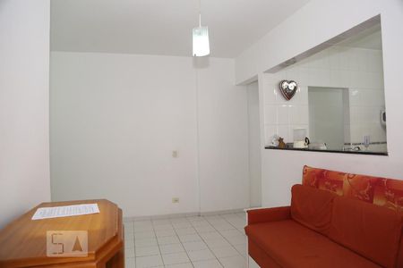 Sala de apartamento para alugar com 2 quartos, 75m² em Canto do Forte, Praia Grande