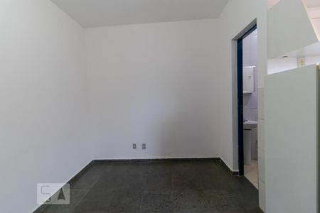 Sala de kitnet/studio para alugar com 1 quarto, 30m² em Cidade Universitária, Campinas