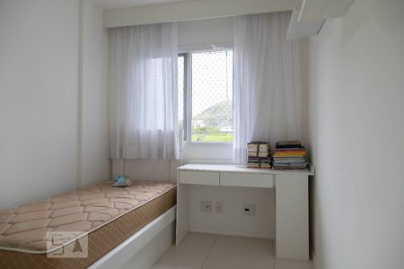 Quarto  de apartamento para alugar com 2 quartos, 70m² em Recreio dos Bandeirantes, Rio de Janeiro