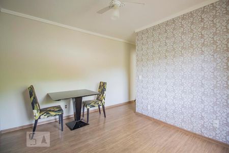 Sala  de apartamento à venda com 1 quarto, 40m² em Protásio Alves, Porto Alegre