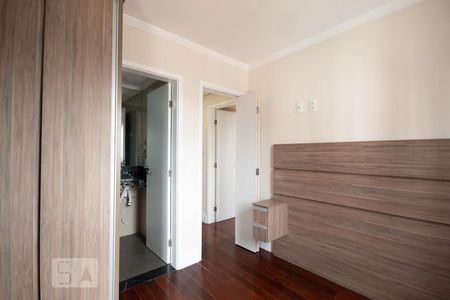 Suíte de apartamento para alugar com 3 quartos, 67m² em Presidente Altino, Osasco