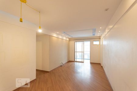 Sala de apartamento para alugar com 3 quartos, 92m² em Vila Isabel, Rio de Janeiro