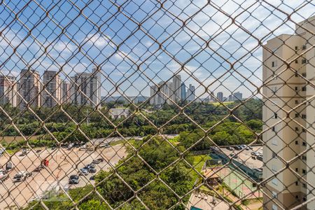 Vista da Varanda da Sala de apartamento para alugar com 3 quartos, 70m² em Jardim Tupanci, Barueri