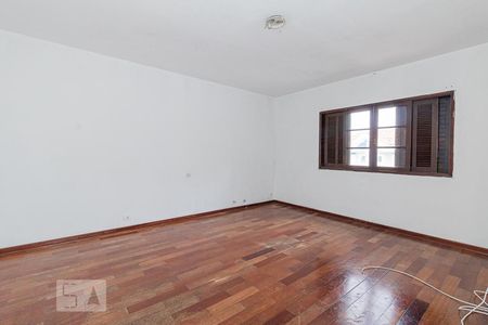 Quarto 1 de casa à venda com 4 quartos, 110m² em Vila Nivi, São Paulo