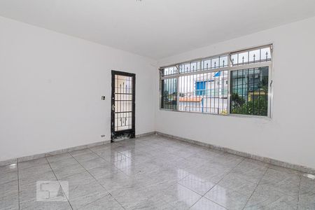 Sala de casa à venda com 4 quartos, 110m² em Vila Nivi, São Paulo