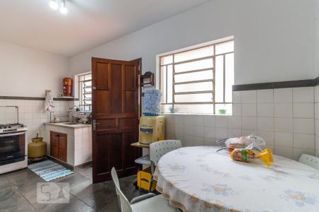 Casa para alugar com 294m², 4 quartos e sem vaga Casa para alugar com 294m², 4 quartos e sem vagaCozinha