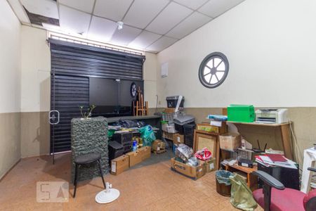 Casa para alugar com 294m², 4 quartos e sem vaga Casa para alugar com 294m², 4 quartos e sem vagaGaragem