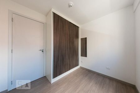 Quarto 1 de apartamento para alugar com 2 quartos, 54m² em Centro, Curitiba