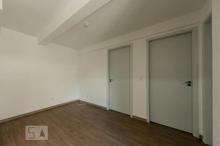 Sala de apartamento para alugar com 2 quartos, 54m² em Centro, Curitiba