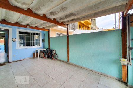 Garagem de casa à venda com 2 quartos, 72m² em Vila Moraes, São Paulo