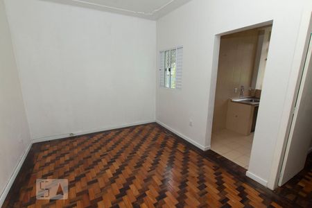 Sala de apartamento para alugar com 1 quarto, 53m² em Auxiliadora, Porto Alegre