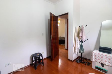 Dormitório 1 de apartamento à venda com 2 quartos, 70m² em Vila Vitoria, Santo André