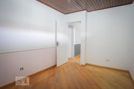 Quarto 1 de casa para alugar com 3 quartos, 200m² em Novo Mundo, Curitiba