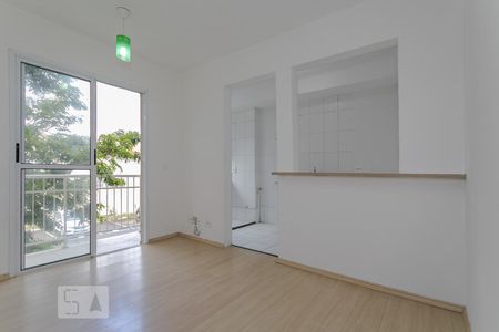 Sala de apartamento para alugar com 2 quartos, 50m² em Vila Mogilar, Mogi das Cruzes