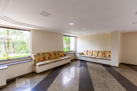 Apartamento à venda com 130m², 3 quartos e 3 vagas Apartamento à venda com 130m², 3 quartos e 3 vagasÁrea comum - Salão de festas