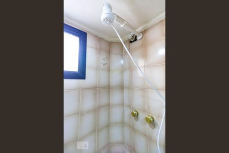 Apartamento à venda com 130m², 3 quartos e 3 vagas Apartamento à venda com 130m², 3 quartos e 3 vagasBanheiro da Suíte