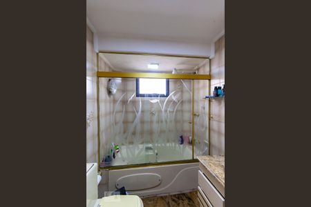 Apartamento à venda com 130m², 3 quartos e 3 vagas Apartamento à venda com 130m², 3 quartos e 3 vagasBanheiro da Suíte