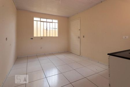 Cozinha de casa para alugar com 3 quartos, 90m² em Pilarzinho, Curitiba