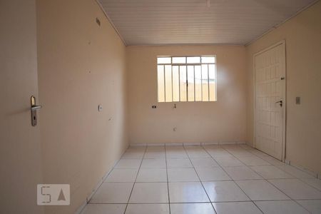 Cozinha de casa para alugar com 3 quartos, 90m² em Pilarzinho, Curitiba