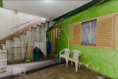 Casa à venda com 400m², 4 quartos e 4 vagas Casa à venda com 400m², 4 quartos e 4 vagasÁrea de Serviço - Casa 1