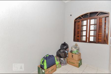 Casa à venda com 400m², 4 quartos e 4 vagas Casa à venda com 400m², 4 quartos e 4 vagasQuarto 1 - Casa 3