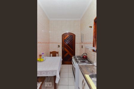 Casa à venda com 400m², 4 quartos e 4 vagas Casa à venda com 400m², 4 quartos e 4 vagasCozinha - Casa 3