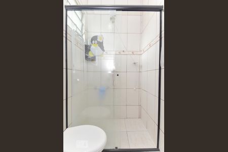 Casa à venda com 400m², 4 quartos e 4 vagas Casa à venda com 400m², 4 quartos e 4 vagasBanheiro da Suíte - Casa 2