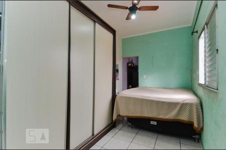 Casa à venda com 400m², 4 quartos e 4 vagas Casa à venda com 400m², 4 quartos e 4 vagasQuarto 1 - Suíte - Casa 2