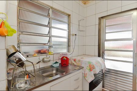 Casa à venda com 400m², 4 quartos e 4 vagas Casa à venda com 400m², 4 quartos e 4 vagasCozinha - Casa 2