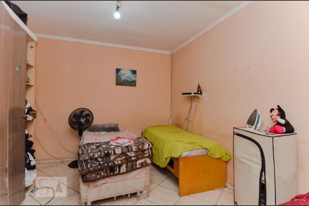 Casa à venda com 400m², 4 quartos e 4 vagas Casa à venda com 400m², 4 quartos e 4 vagasQuarto 2 - Casa 1