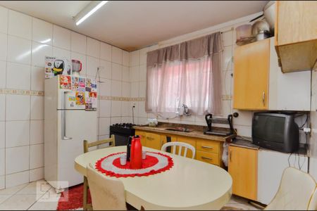 Casa à venda com 400m², 4 quartos e 4 vagas Casa à venda com 400m², 4 quartos e 4 vagasCozinha - Casa 1