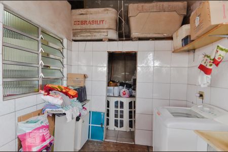 Casa à venda com 400m², 4 quartos e 4 vagas Casa à venda com 400m², 4 quartos e 4 vagasÁrea de Serviço - Casa 2