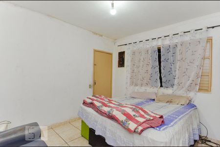 Casa à venda com 400m², 4 quartos e 4 vagas Casa à venda com 400m², 4 quartos e 4 vagasQuarto 3 - Suíte - Casa 1