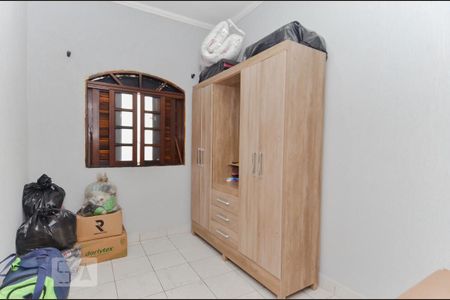 Casa à venda com 400m², 4 quartos e 4 vagas Casa à venda com 400m², 4 quartos e 4 vagasQuarto 1 - Casa 3