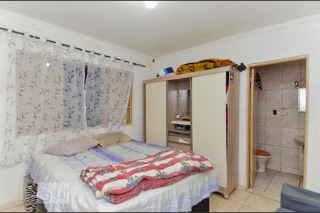 Casa à venda com 400m², 4 quartos e 4 vagas Casa à venda com 400m², 4 quartos e 4 vagasQuarto 3 - Suíte - Casa 1