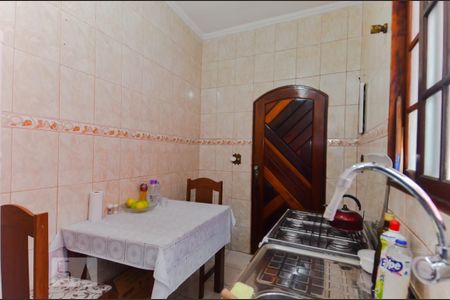 Casa à venda com 400m², 4 quartos e 4 vagas Casa à venda com 400m², 4 quartos e 4 vagasCozinha - Casa 3