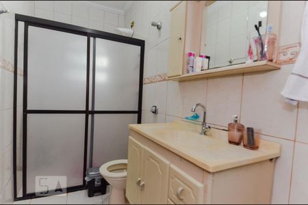 Casa à venda com 400m², 4 quartos e 4 vagas Casa à venda com 400m², 4 quartos e 4 vagasBanheiro Social - Casa 3