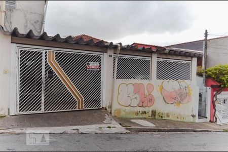 Casa à venda com 400m², 4 quartos e 4 vagas Casa à venda com 400m², 4 quartos e 4 vagasFachada