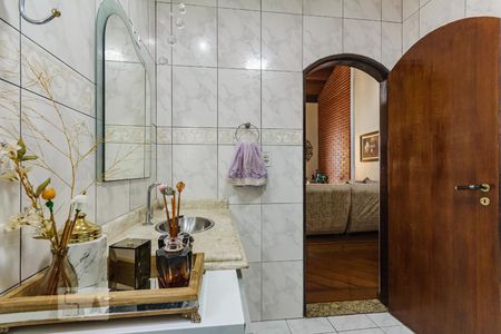 Casa para alugar com 320m², 3 quartos e 3 vagas Casa para alugar com 320m², 3 quartos e 3 vagasBanheiro 2