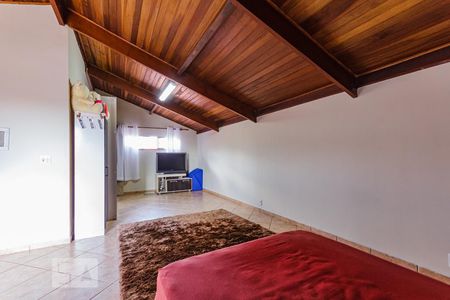 Casa para alugar com 320m², 3 quartos e 3 vagas Casa para alugar com 320m², 3 quartos e 3 vagasQuarto 4