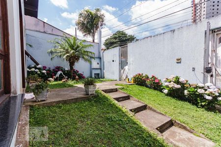 Casa para alugar com 320m², 3 quartos e 3 vagas Casa para alugar com 320m², 3 quartos e 3 vagasJardim