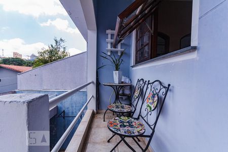 Casa para alugar com 320m², 3 quartos e 3 vagas Casa para alugar com 320m², 3 quartos e 3 vagasVaranda