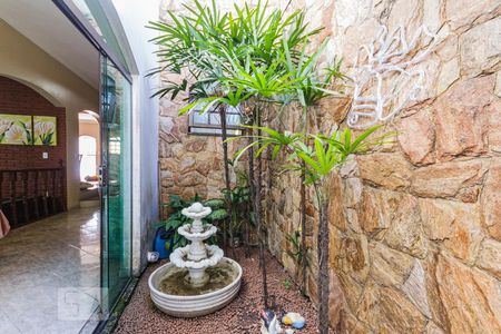 Casa para alugar com 320m², 3 quartos e 3 vagas Casa para alugar com 320m², 3 quartos e 3 vagasJardim