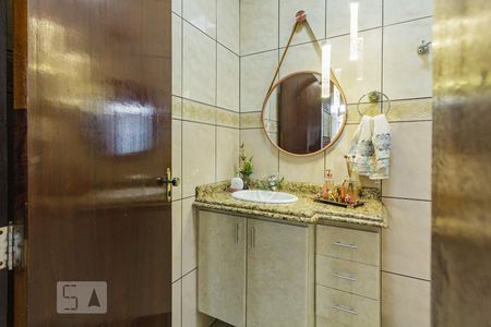 Casa para alugar com 320m², 3 quartos e 3 vagas Casa para alugar com 320m², 3 quartos e 3 vagasBanheiro 1