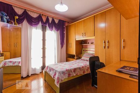 Casa para alugar com 320m², 3 quartos e 3 vagas Casa para alugar com 320m², 3 quartos e 3 vagasQuarto 1